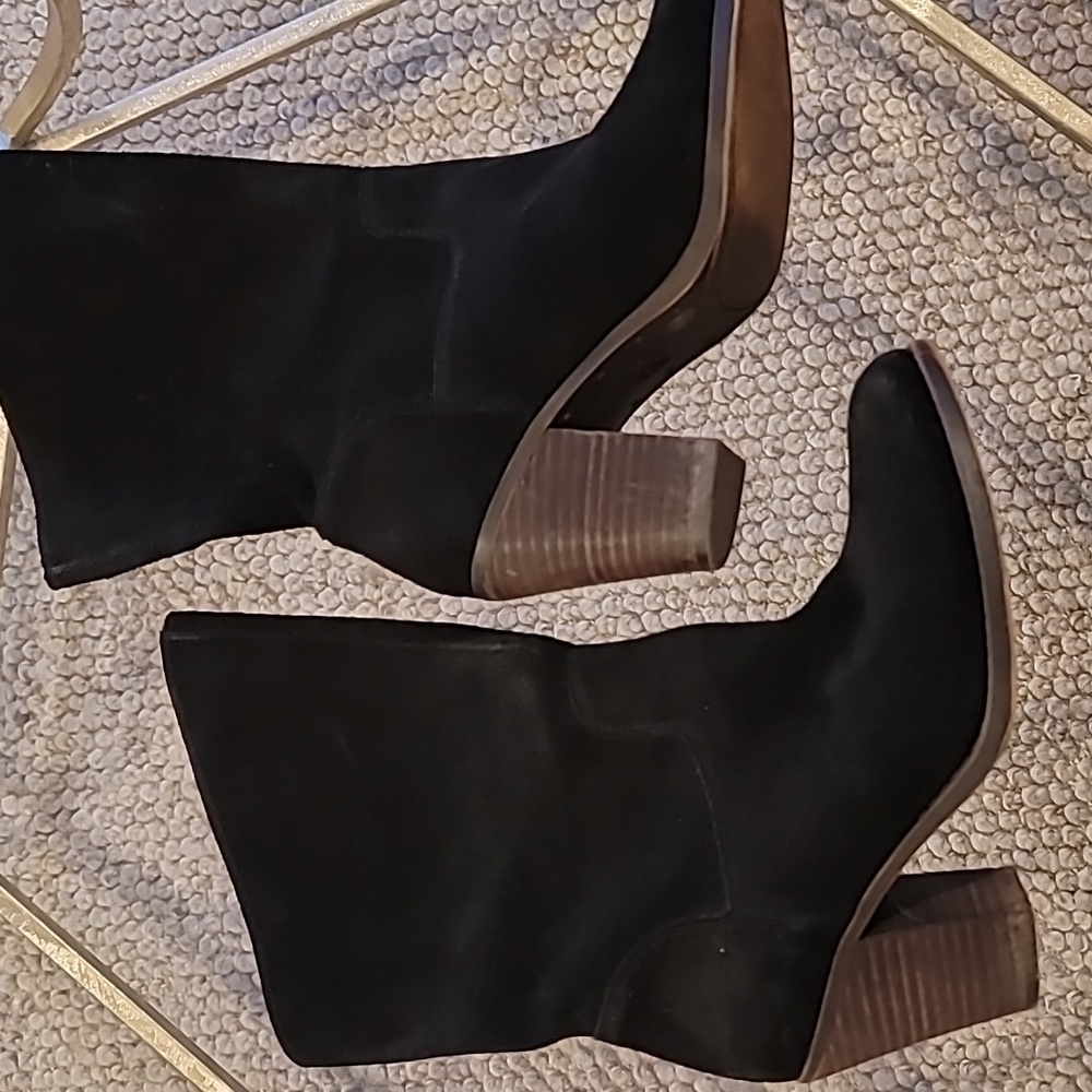 Lucky brand suede black boots